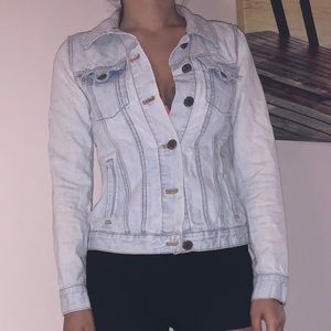 Gap Jean Jacket Size XS